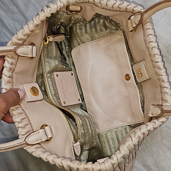 Prada nappa drapes lambskin handle tote bag - Picture 17 of 17